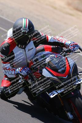 media/Oct-08-2022-SoCal Trackdays (Sat) [[1fc3beec89]]/Turn 16 Inside (1130am)/